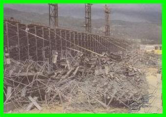 Les tribunes du stade de Furiani après le drame du 5 mai 1992